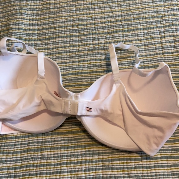 NWOT Victoria’s Secret Demi cup bra, Size 38DD - Picture 2 of 4